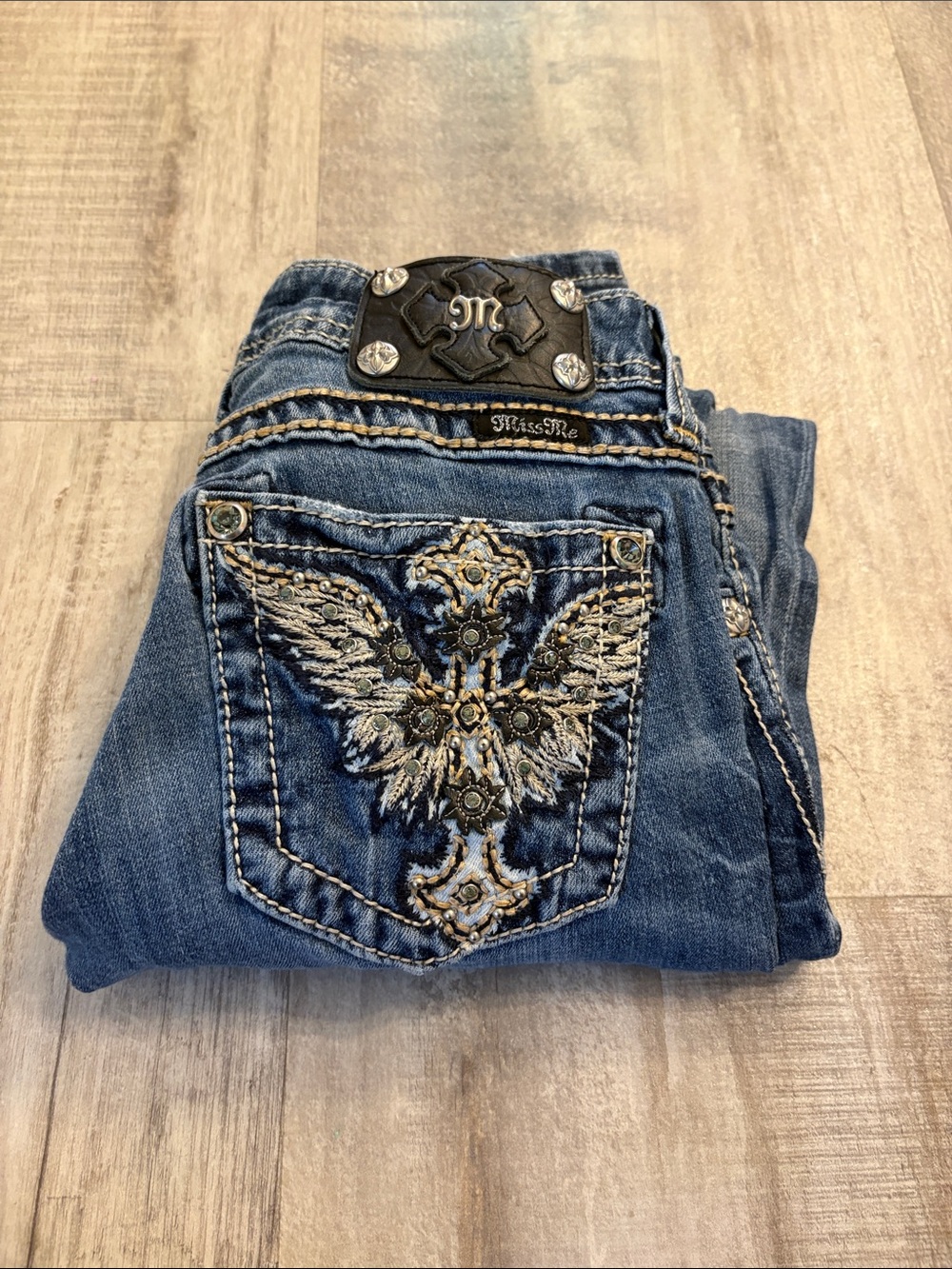 Miss Me Distressed Skinny Jeans Cross Wings Pockets 27